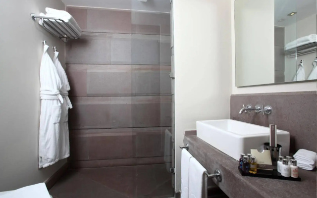 No 81 Hotel
