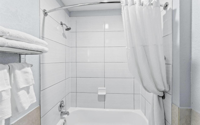 Baymont by Wyndham San Antonio Downtown