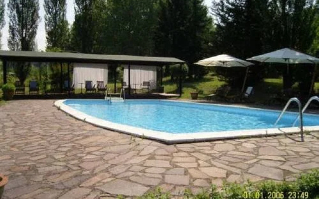 Le Tre Api Country House