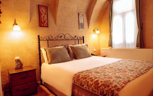 Melis Cave Hotel