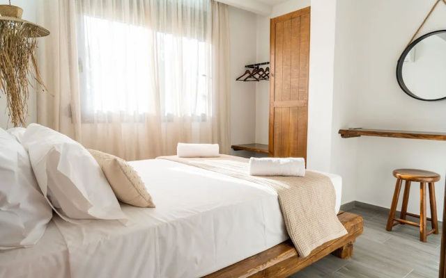 Aesthisis Sensational Accommodation
