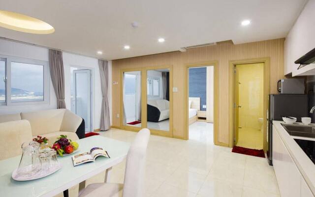 Апартаменты Mihaco Luxury Apartment в номере