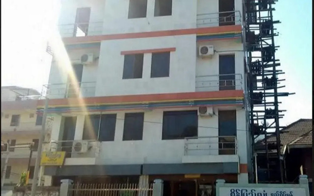 Sein Pyae Hlyan Inn