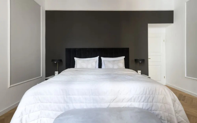 Charming 2-bedroom Apartment in the Heart of Prague