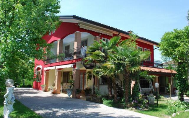 Отель Anna B&B Италия, Мира - отзывы, цены и фото номеров - забронировать отель Anna B&B онлайн вид на фасад