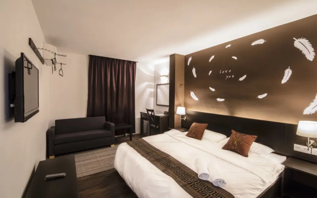 The Grace Hotel