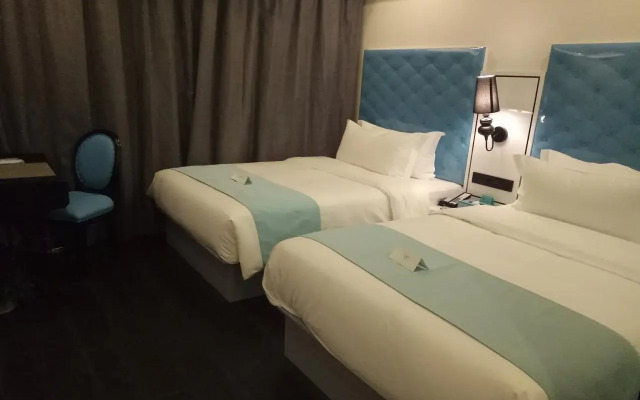 Xana Lite In Shanghai Hongqiao