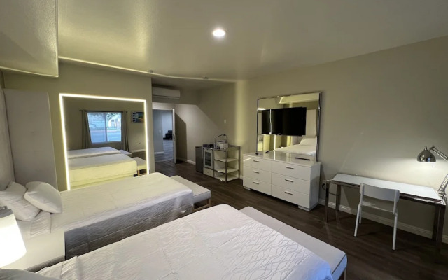 Aspire Inn & Suites Orange