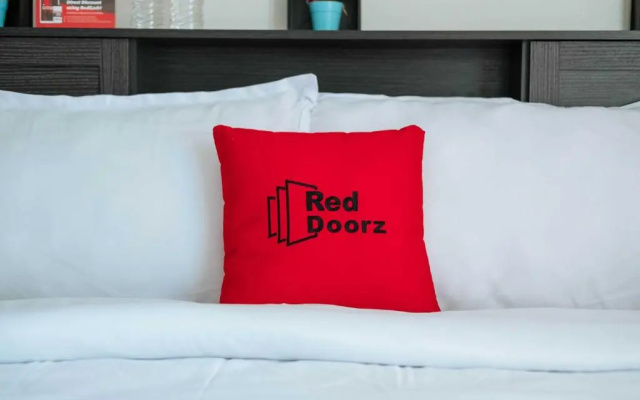 RedDoorz @ Pamaong Street