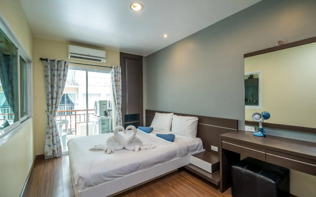 PV60-1BR in the best Patong location, pool & gym!