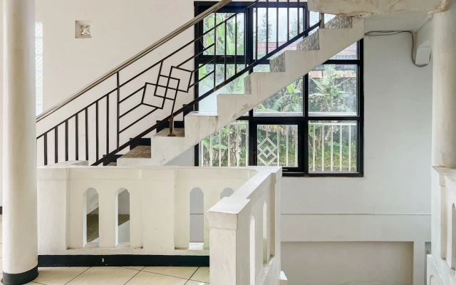 Villa Diva Tambi Mitra RedDoorz
