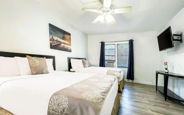 Hollywood Beach Hotels