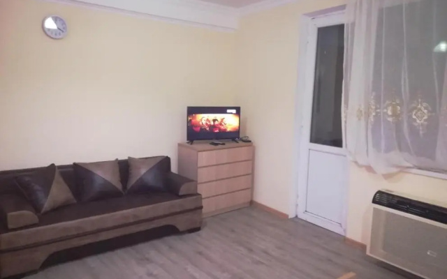 Apartment near the sea