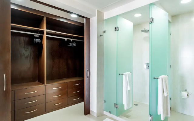 Z Casa Limon 2 Bedroom Condo by Redawning