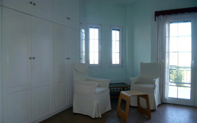 Deskas House. Two Floor Apartment With Excellent View
