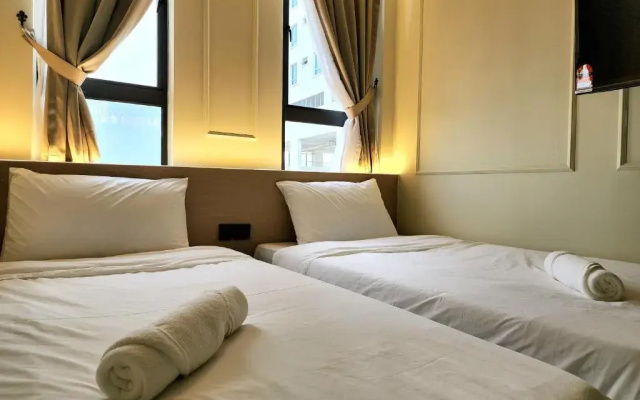 Georgetown AY Hotel
