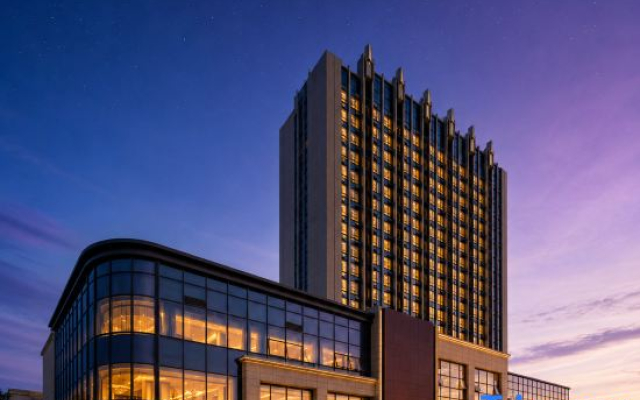 Hohhot Ximan Luxury Hotel (Dazhao Temple & First Municipal Hospital Branch