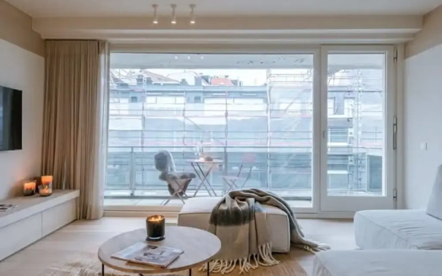 Luxurious two Bedroom With Lateral Seaview