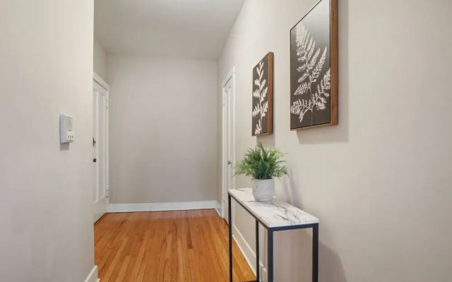 3BR Apartment w Laundry in Rogers Park