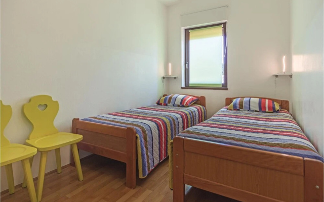 Stunning Apartment in Medulin With 4 Bedrooms and Wifi