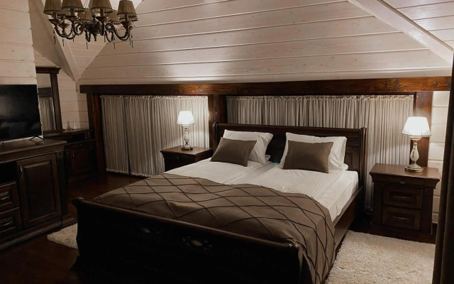 Hostynnyy Dvir Apartament Hotel