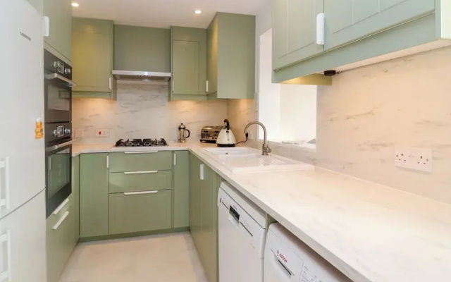 West Bay Holiday Home