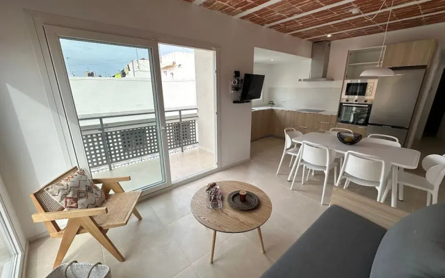 Arago 272 in Roses With 2 Bedrooms and 2 Bathrooms
