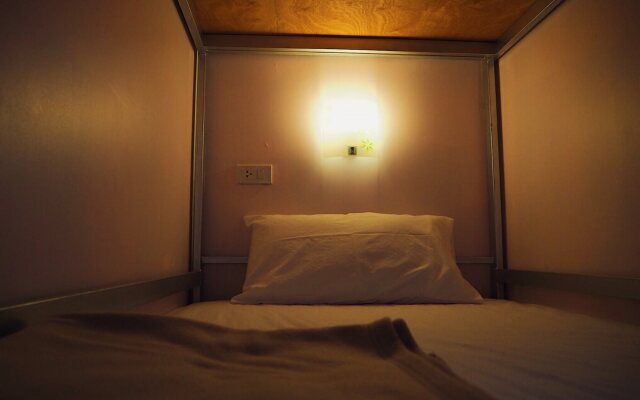The Lucky Kata Hostel