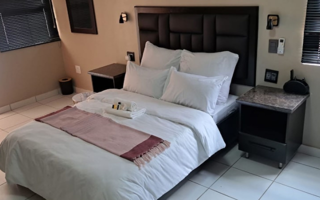 La Majestic Guest Lodge