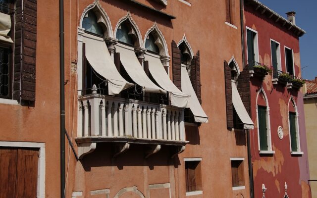 Отель Palazzetto San Lio Италия, Венеция - отзывы, цены и фото номеров - забронировать отель Palazzetto San Lio онлайн вид на фасад