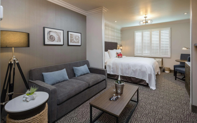 Aristocrat Hotel, BW Signature Collection