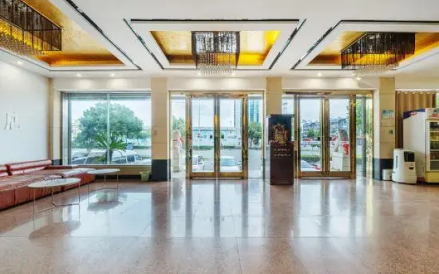 Feidong Genyuan Hotel (Feidong High-speed Railway Station)