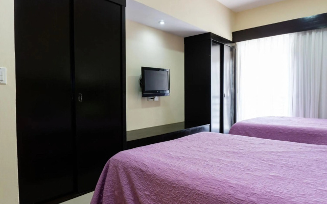 Aldea Beachside Condo