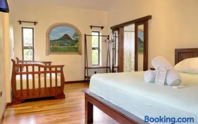 Hona Beach Hotel