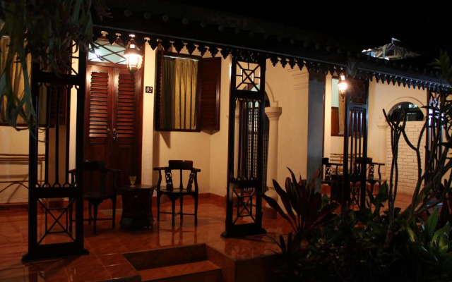 Guru Ratna Homestay