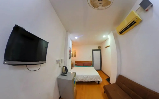 Language Exchange Hotel 3