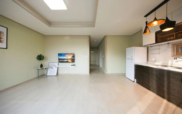 Mori House