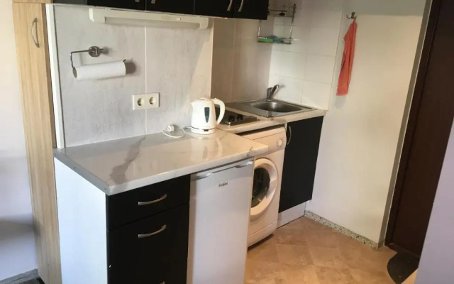 Toma studio apartment