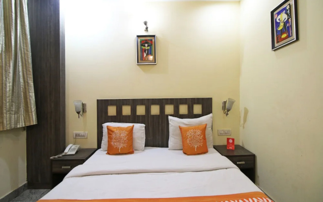 Tjs Grand Karolbagh