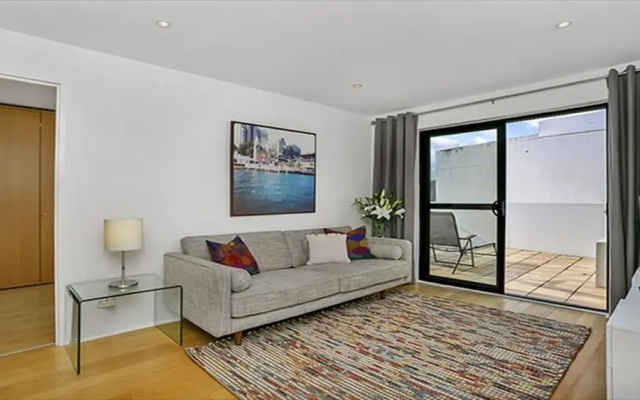 The Apartment Service SANT4