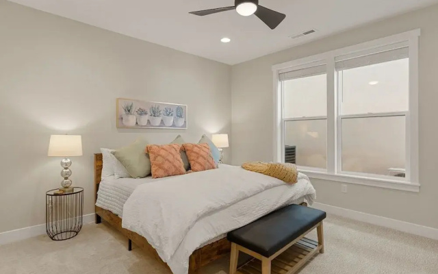 Southwest Getaway 6 Bedroom Home