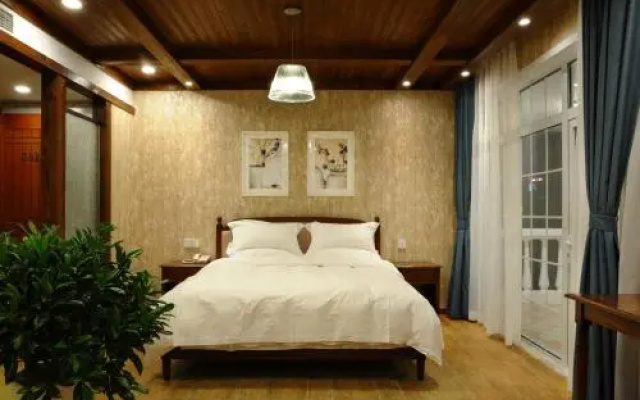 Qingdao Villa Inn No 12 Seaside Wusi Suqare