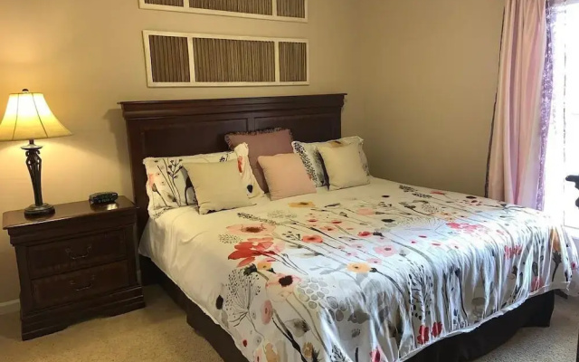 Cedar Lodge 301