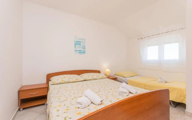 Apartments Mikulic