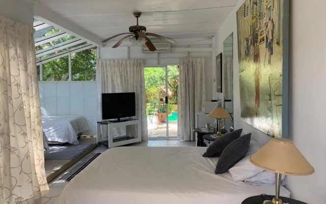 The Little Hideaway