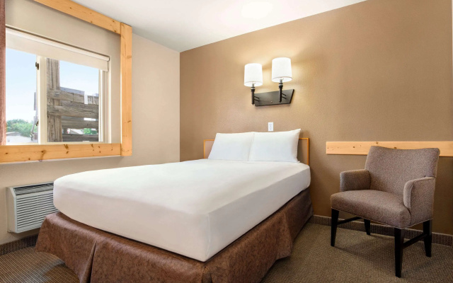 Travelodge by Wyndham Guernsey