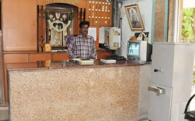 Hotel New Aiswarya