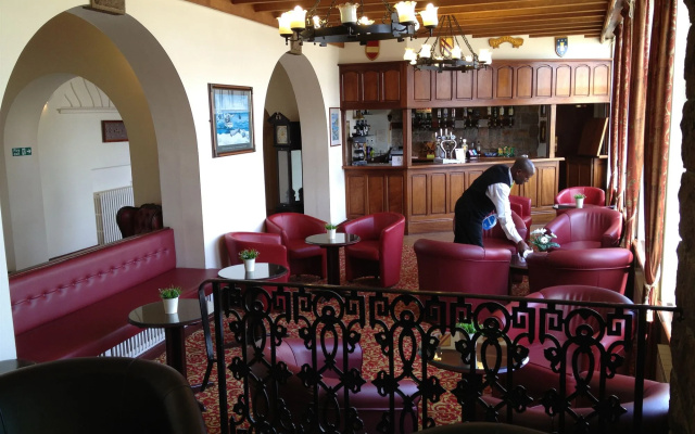 Fort Dauvergne Hotel