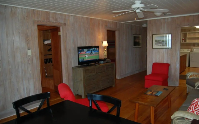 Summer Hill - 4 Br Home