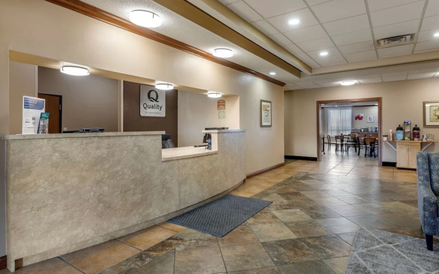 Comfort Inn & Suites